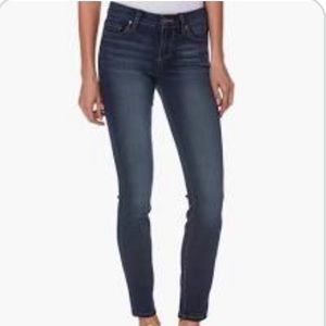 PAIGE Verdugo Ankle Skinny Jeans